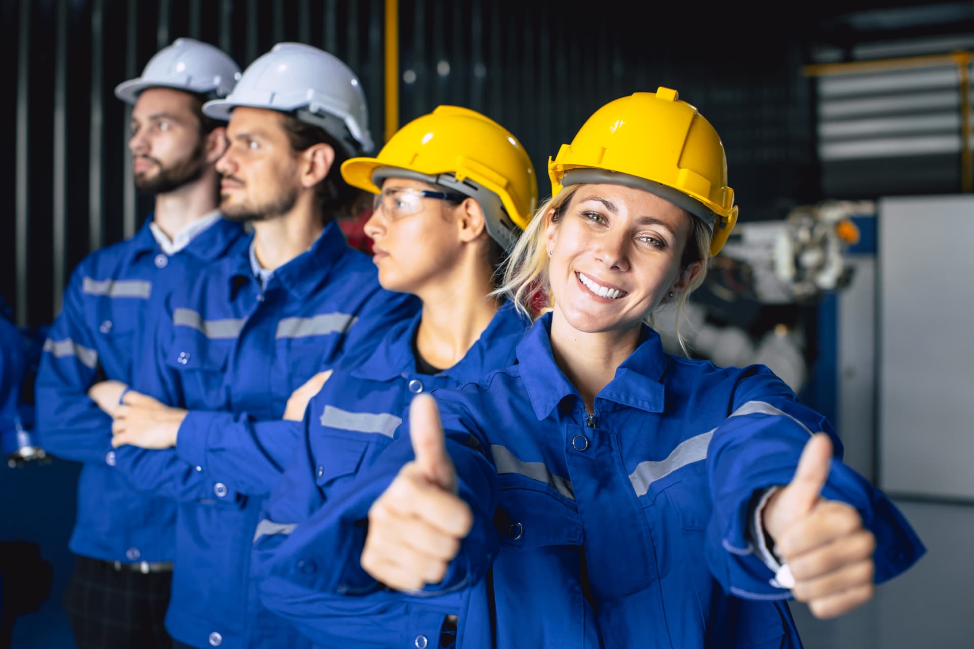 Equipe Leap Technologies em operação industrial